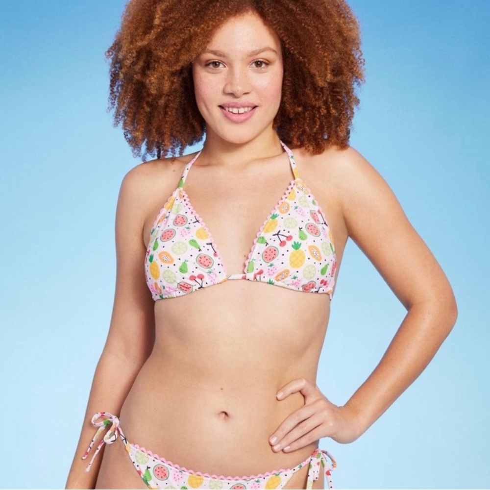 White fruit print bikini top NWT XL